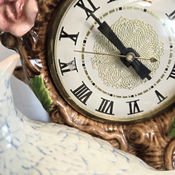 Vtg Eleco Bird Figurine Clock Electric Porcelain Tabletop Floral Tree Trunk - Picture 12 of 12